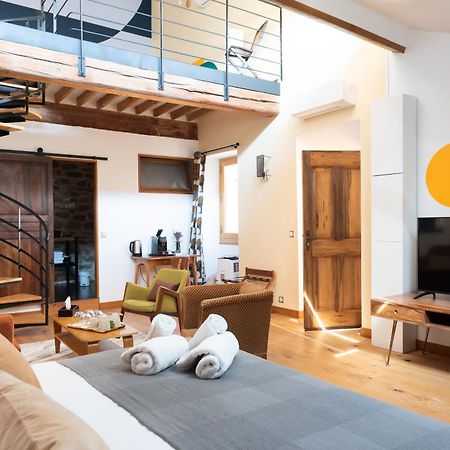 La Maison D'En Bas Des Seigneurs Cucuron Esterno foto